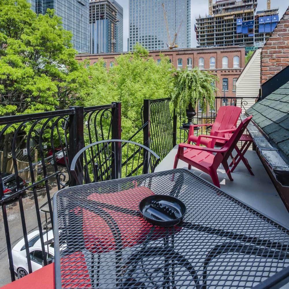 Auberge Les Bons Matins Hotel Montréal Exterior foto