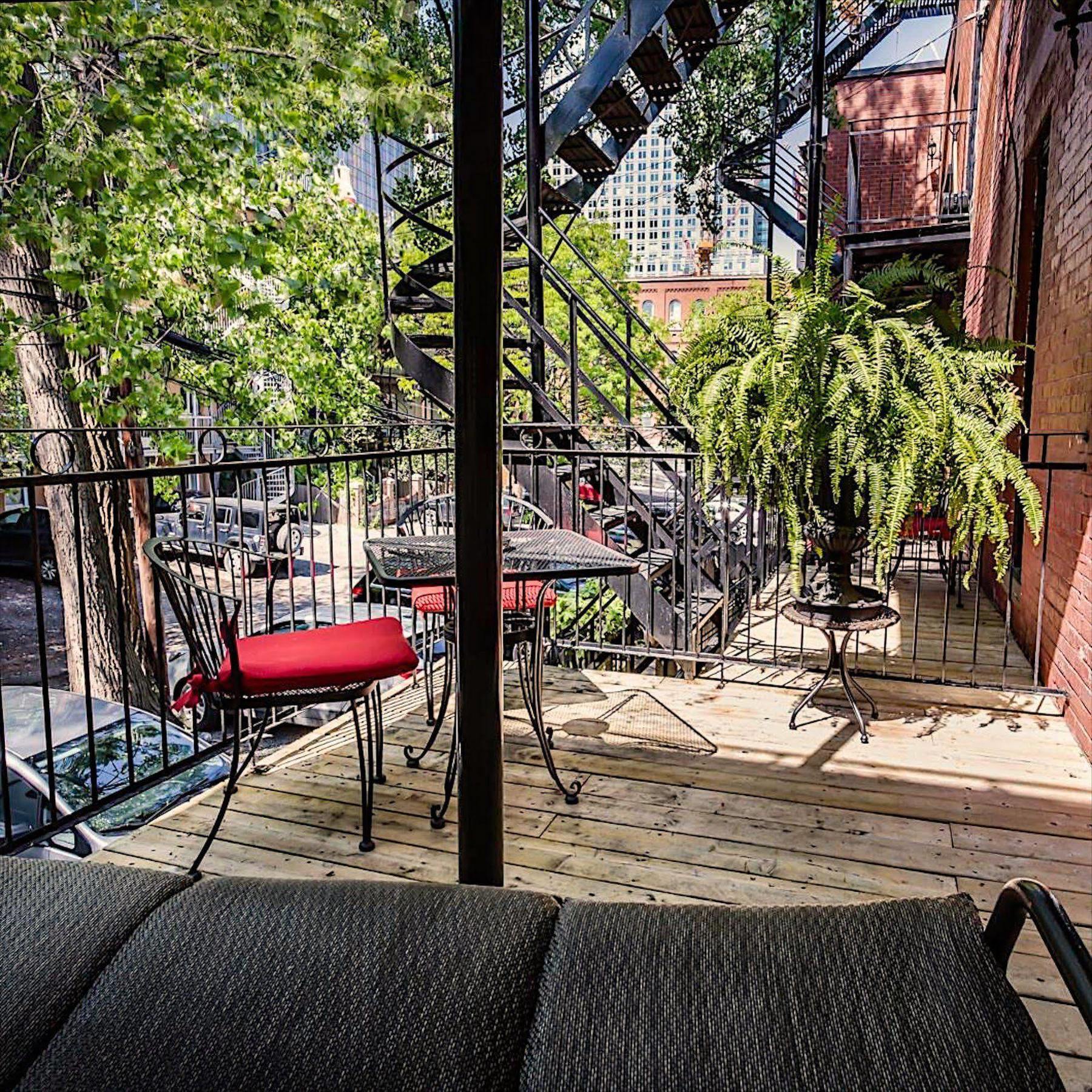 Auberge Les Bons Matins Hotel Montréal Exterior foto